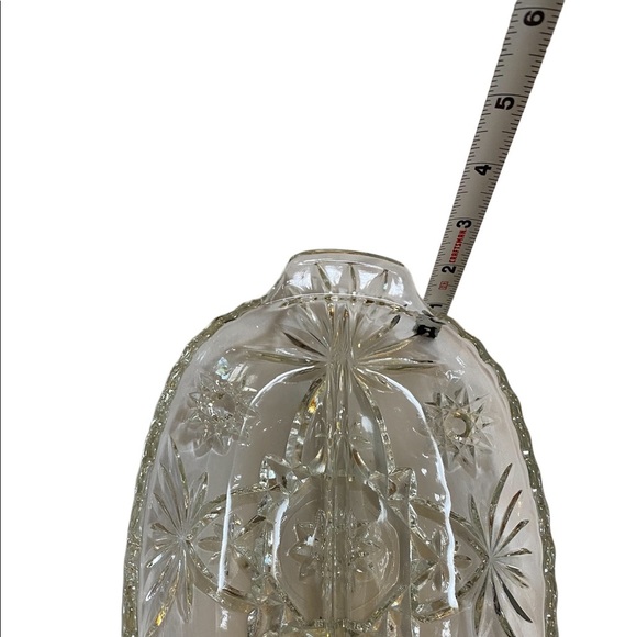 Rare Vintage Clear Carved Glass Pickle, Condiment or Serving Dish. - Picture 6 of 14